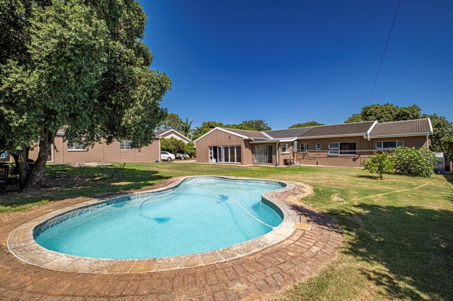 5 Bedroom Property for Sale in Vanes Estate Eastern Cape